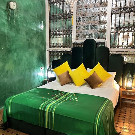 The Repose Hotel Salé Bagian luar foto