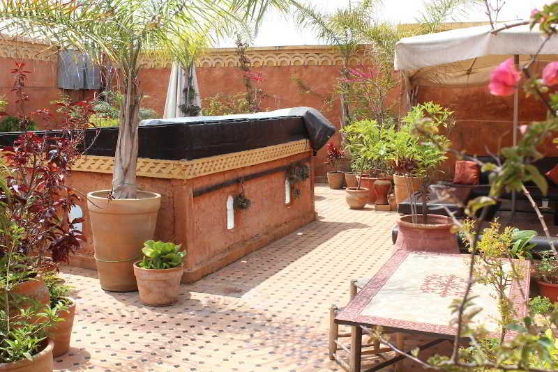 The Repose Hotel Salé Bagian luar foto